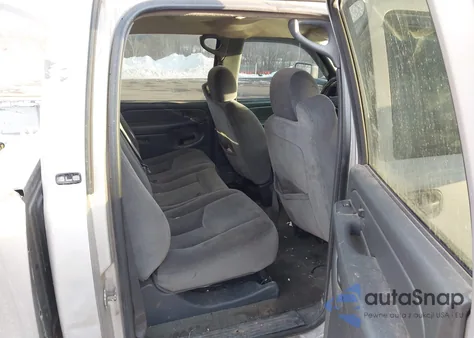 2004 GMC Sierra 2500Hd Sle из США, поврежденный, VIN 1GTHK23244F247692